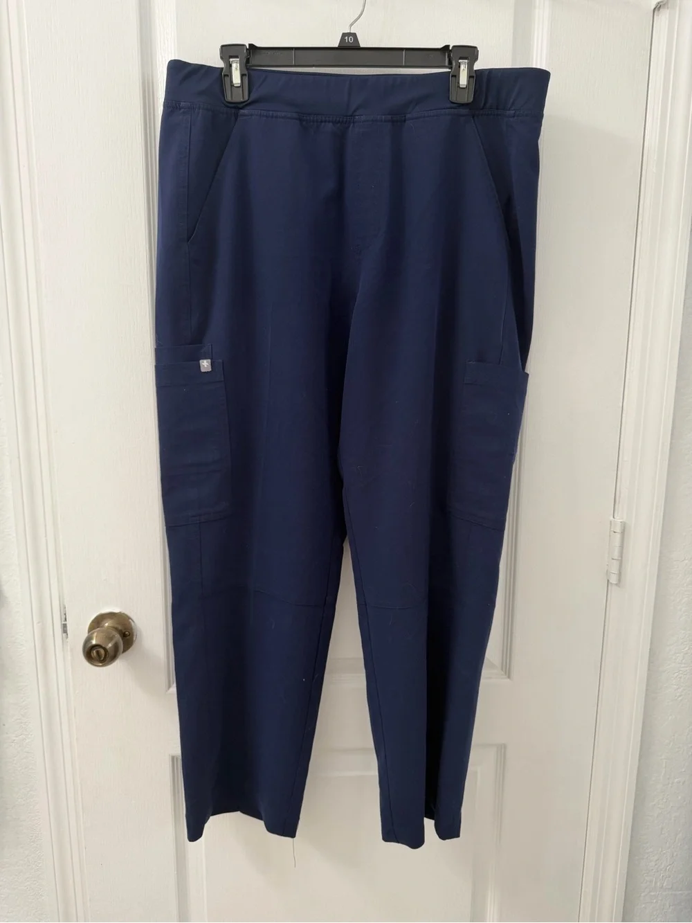 Figs Men's Axim Cargo Navy Scrub Pants (Size XL)